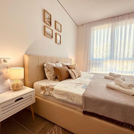 M&E Premium Apartments - San Pietro Драч Екстериор снимка