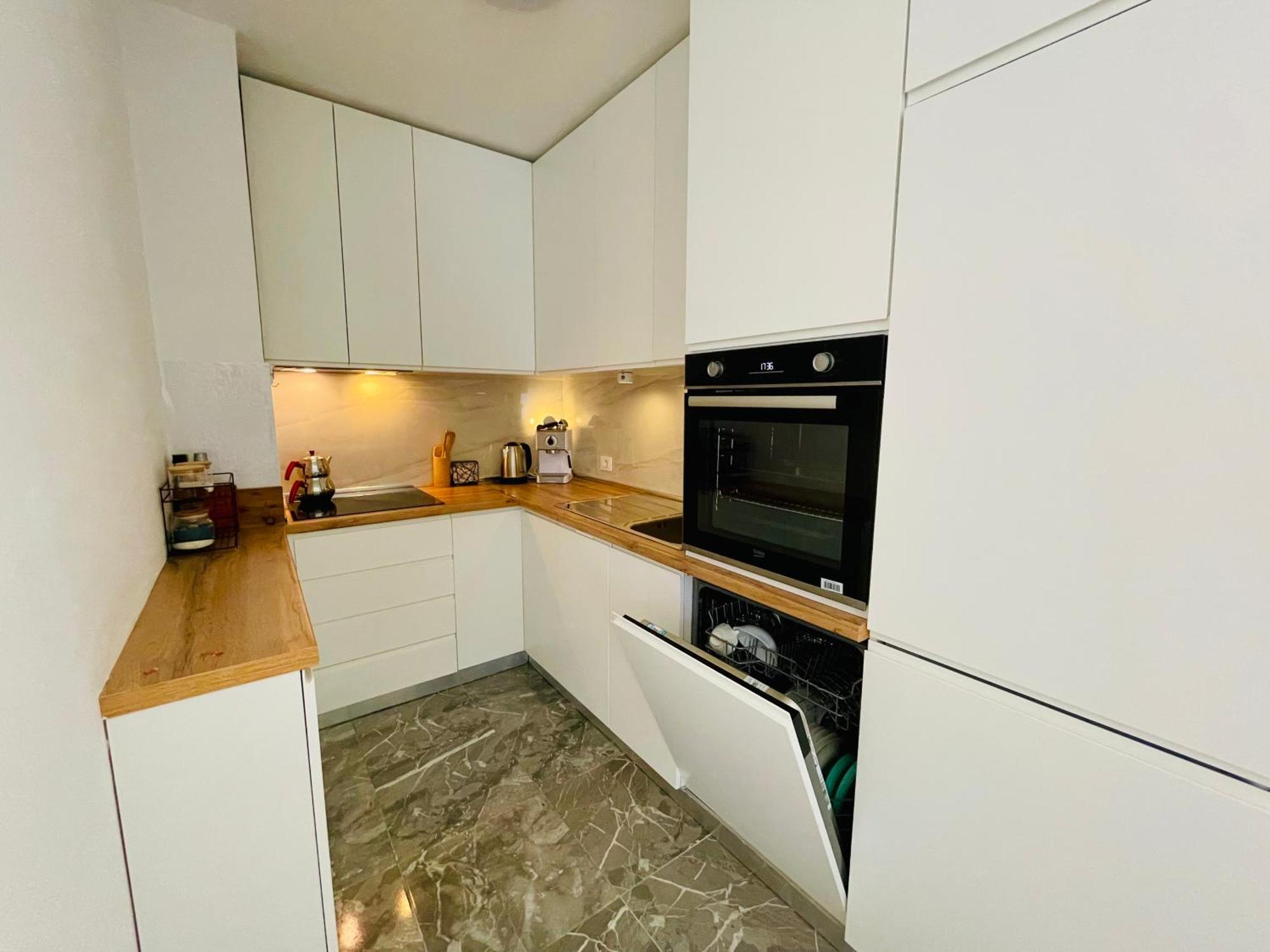 M&E Premium Apartments - San Pietro Драч Екстериор снимка