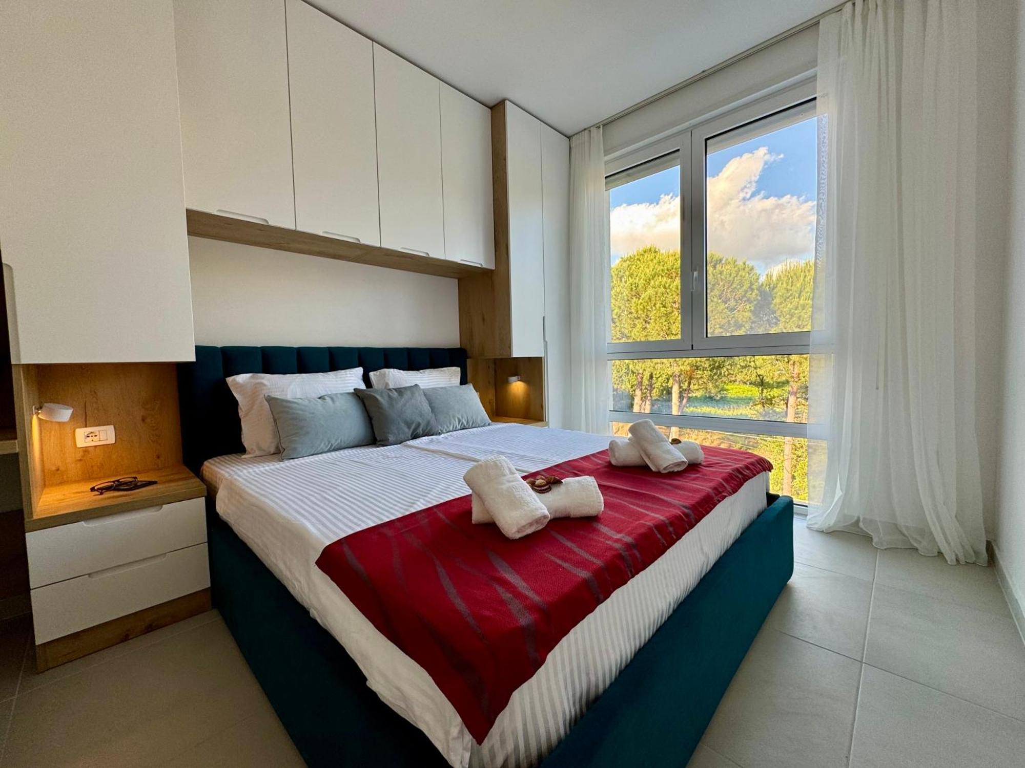 M&E Premium Apartments - San Pietro Драч Екстериор снимка