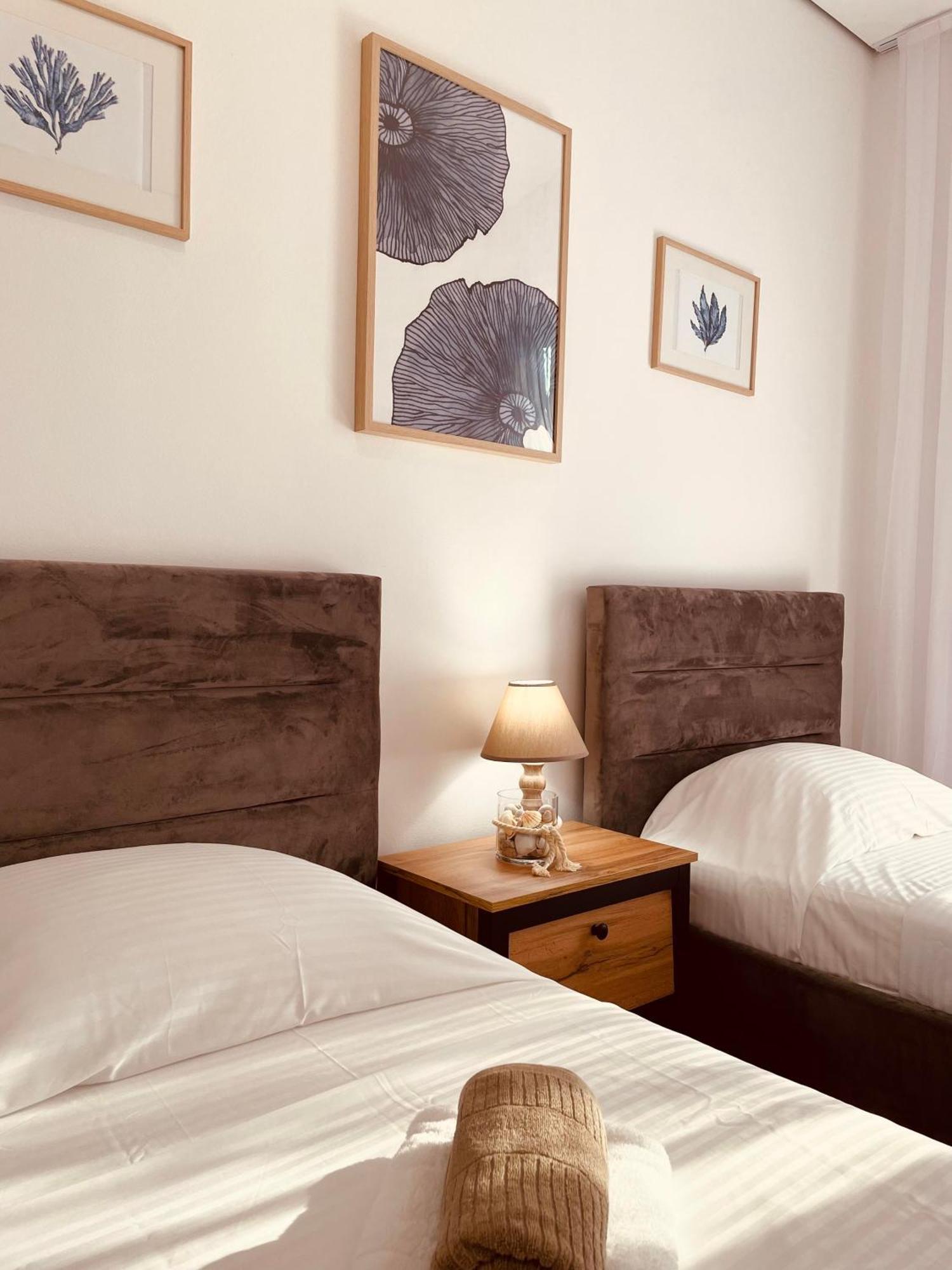 M&E Premium Apartments - San Pietro Драч Екстериор снимка